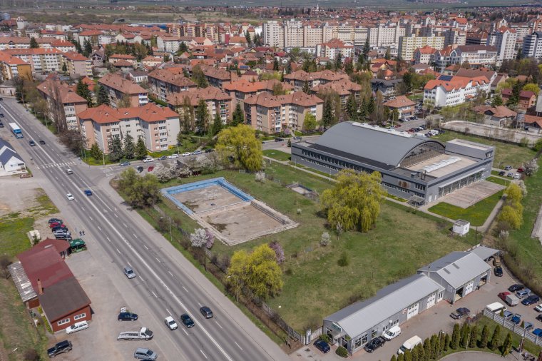 Jövő évben kezdődhet el a Jégpálya negyedi strand felújítása