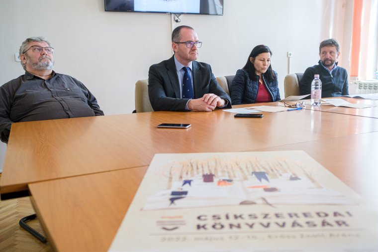 Minden korosztályt megszólítanak a könyvvásár programjai