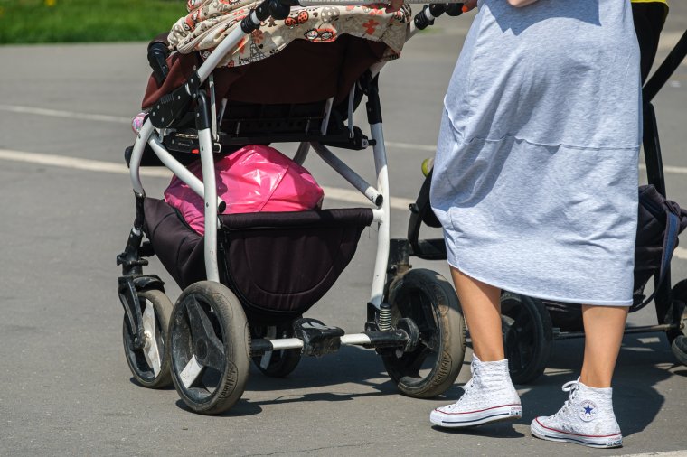 Lassan, de biztosan zsugorodik a lakosság lélekszáma Romániában