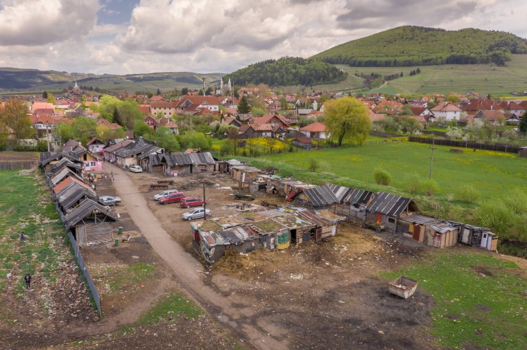 Svájci alapokra pályázik Csíkszereda a mélyszegénység felszámolására