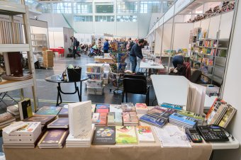 Kezdődik a Csíkszeredai Könyvvásár, középpontban az olvasnivalók világa