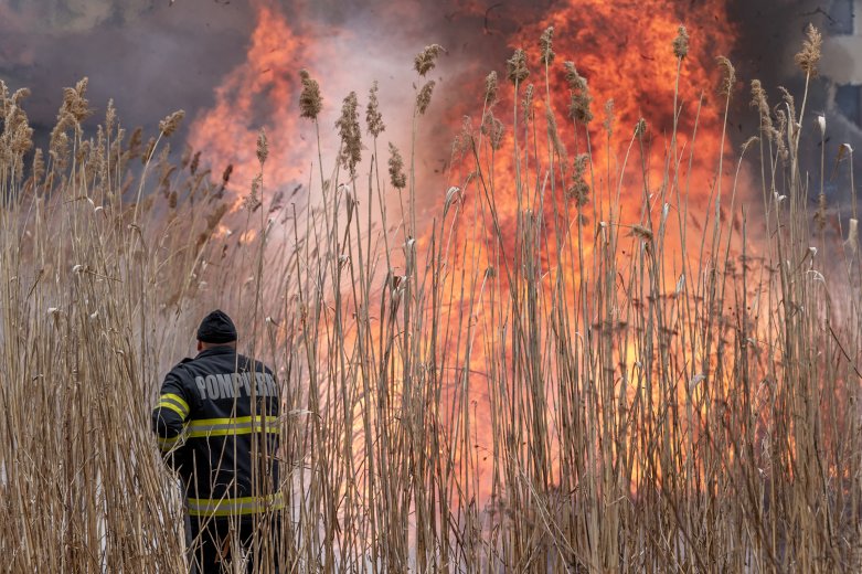 Hiába a teljes tilalom, továbbra is sok a tarlóégetés Hargita megye északi részén