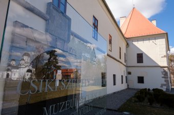 Bejelentették, hogy kiknek a munkái lesznek láthatók az első erdélyi dizájnerverseny tárlatán