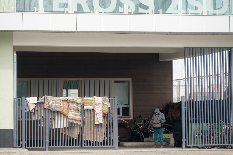 Tűzkárosultak kiköltözése: „nem ragaszkodik mereven” az önkormányzat az április végi dátumhoz