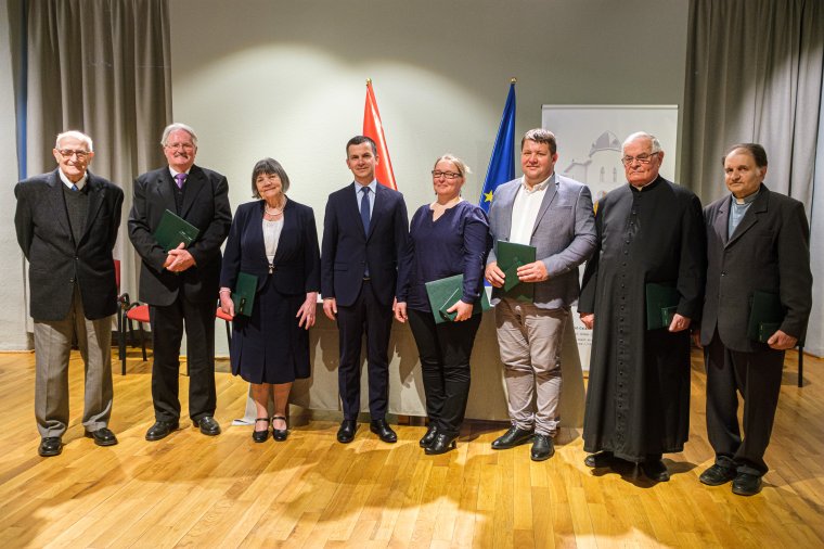 Rangos állami kitüntetésekkel ismerték el nyolc kiemelkedő személyiség munkásságát