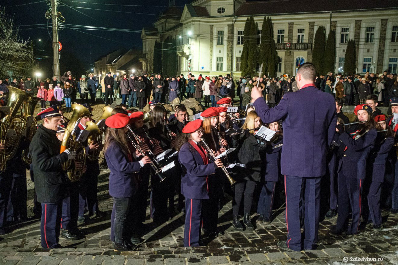 •  Fotó: Veres Nándor