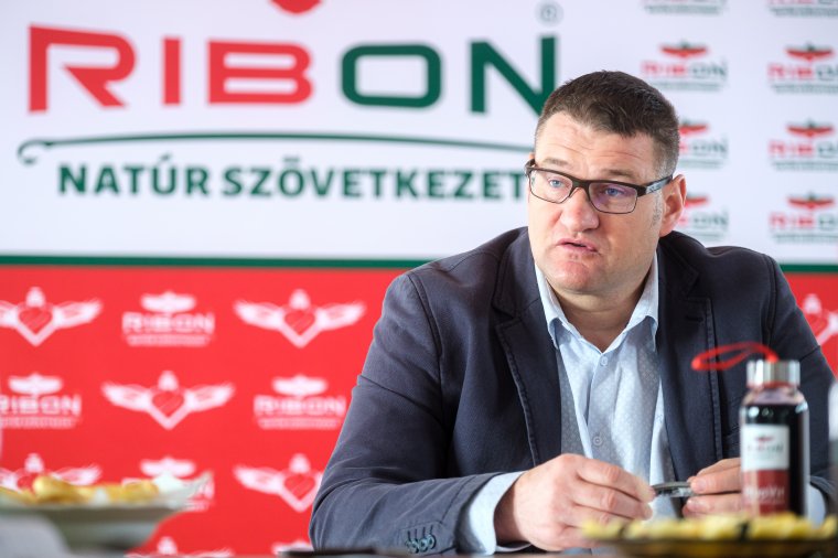 Kertészeti napok és ribizliborverseny Csíkmadarason
