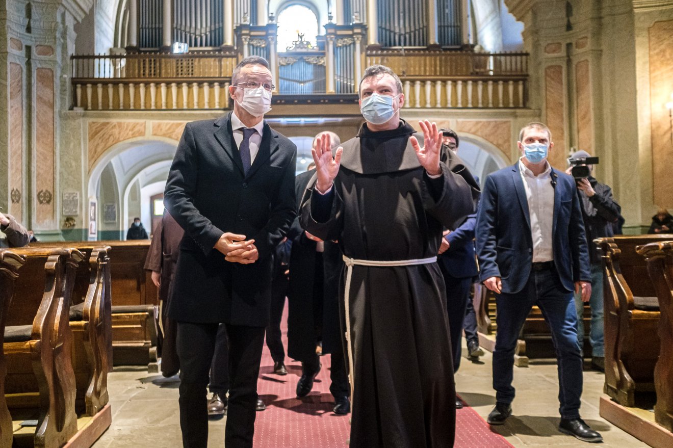 &bullet;  Fotó: Veres Nándor