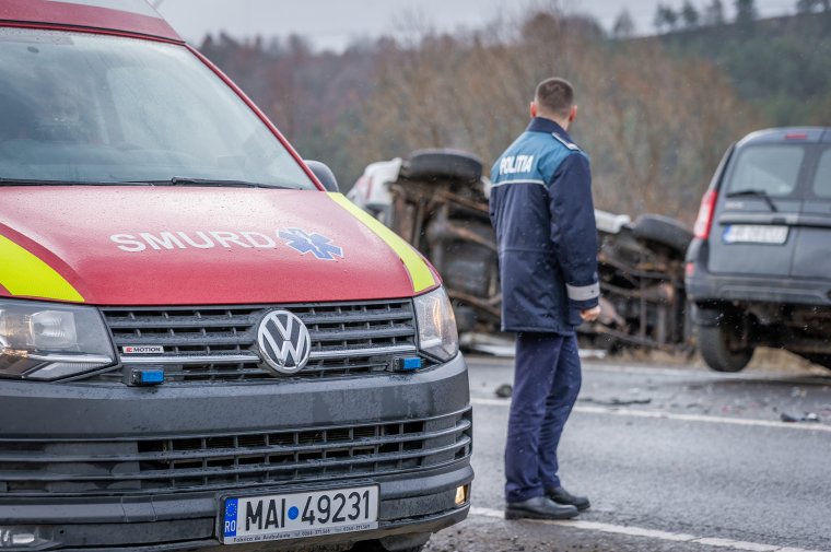 Két autó ütközött Dédabisztrán