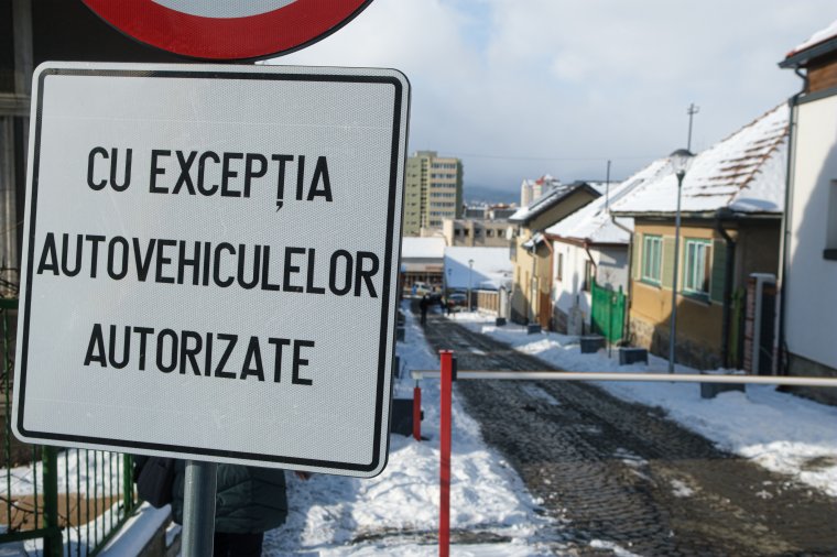 Megszűnik a sétálóutcában a parkolás, ehhez pedig mindenkinek igazodnia kell