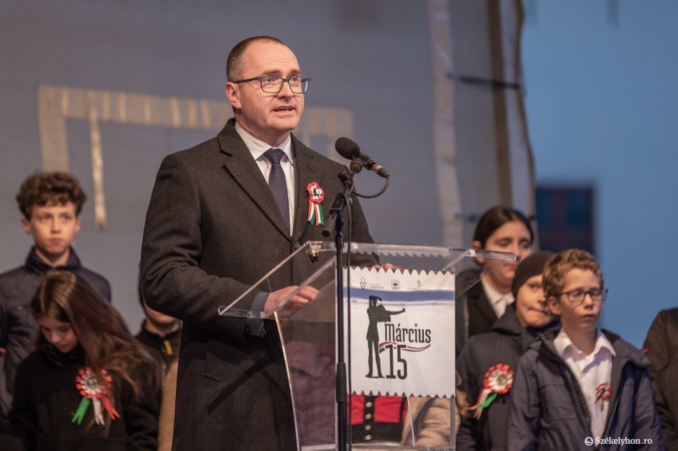 •  Fotó: Pinti Attila