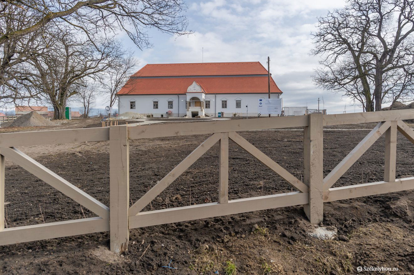 •  Fotó: Pinti Attila