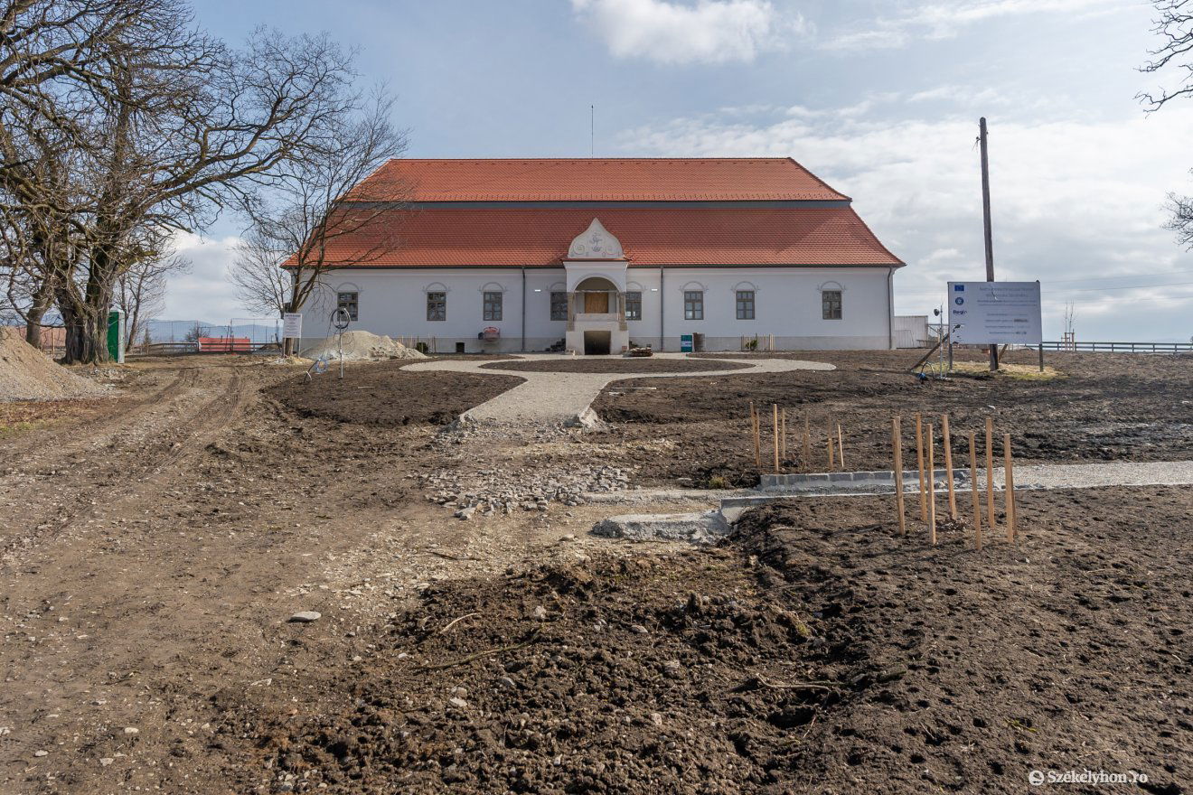 •  Fotó: Pinti Attila