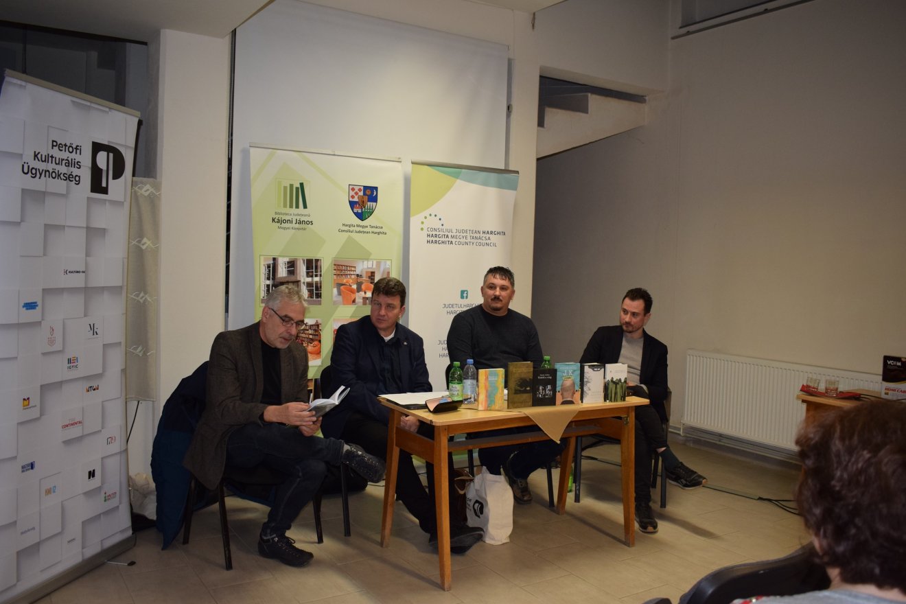 •  Fotó: Kájoni János Megyei Könyvtár