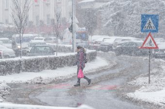 Nem örülhetünk sokáig a napsütésnek, ismét csapadékosra vált az időjárás