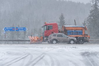 Napszakra meghatározva, hogy mikor vált havazásra a csapadék
