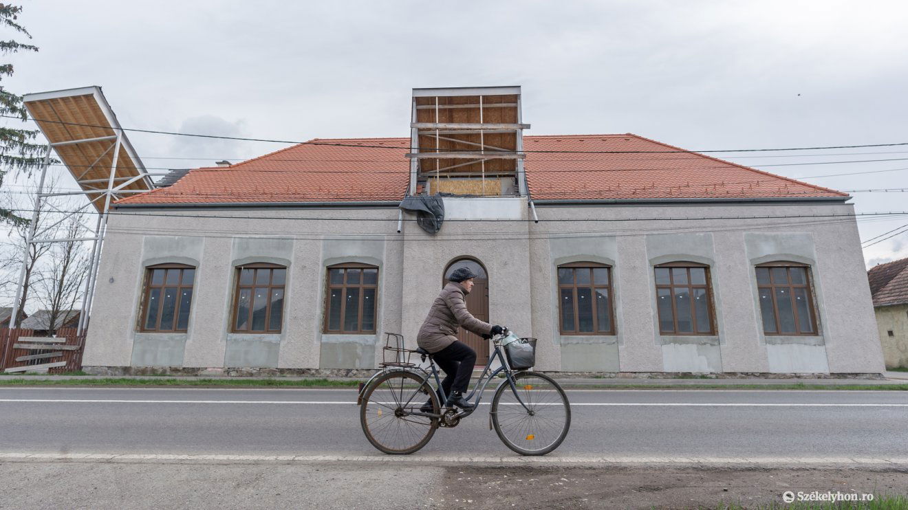 Az új községházát idén használatba veszik •  Fotó: Pinti Attila