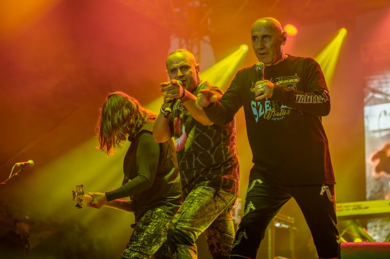 Generációk énekeltek együtt az Eddával