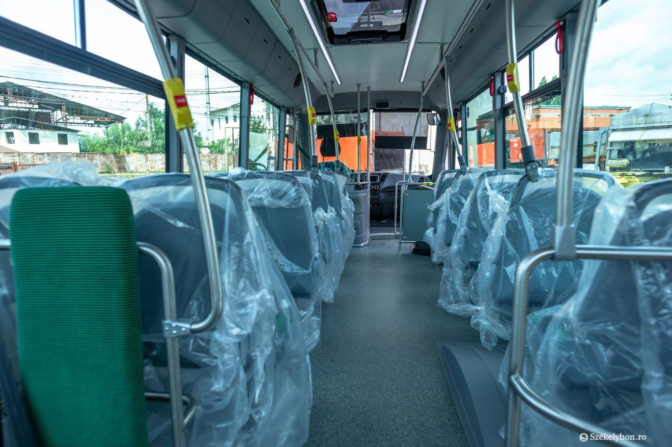 A buszok megérkeztek, most a telephely elkészítése a feladat •  Fotó: Pinti Attila