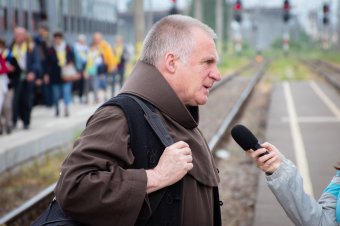 Böjte Csaba életéről szóló könyvet mutatnak be Csíkszeredában