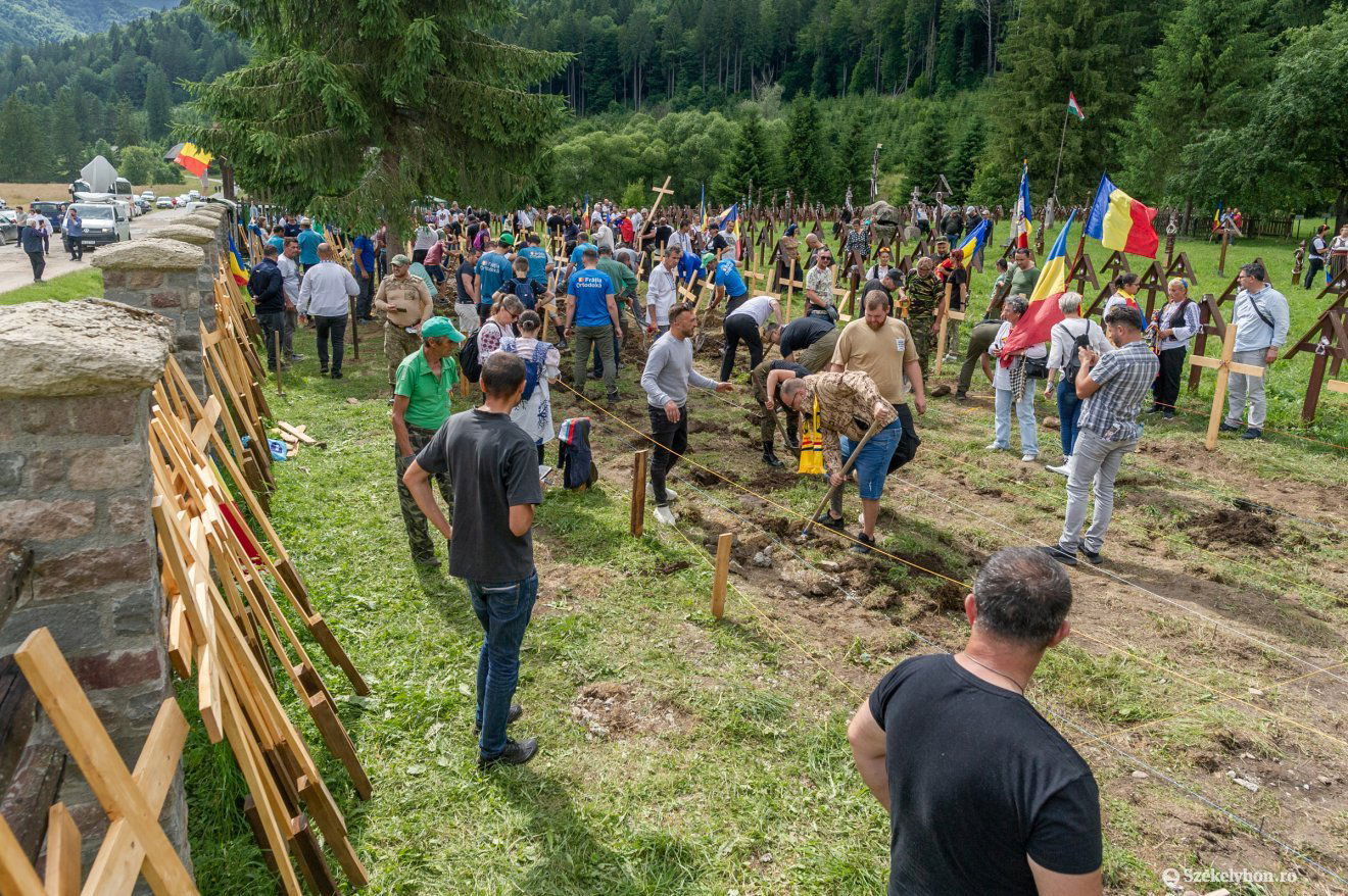 •  Fotó: Pinti Attila