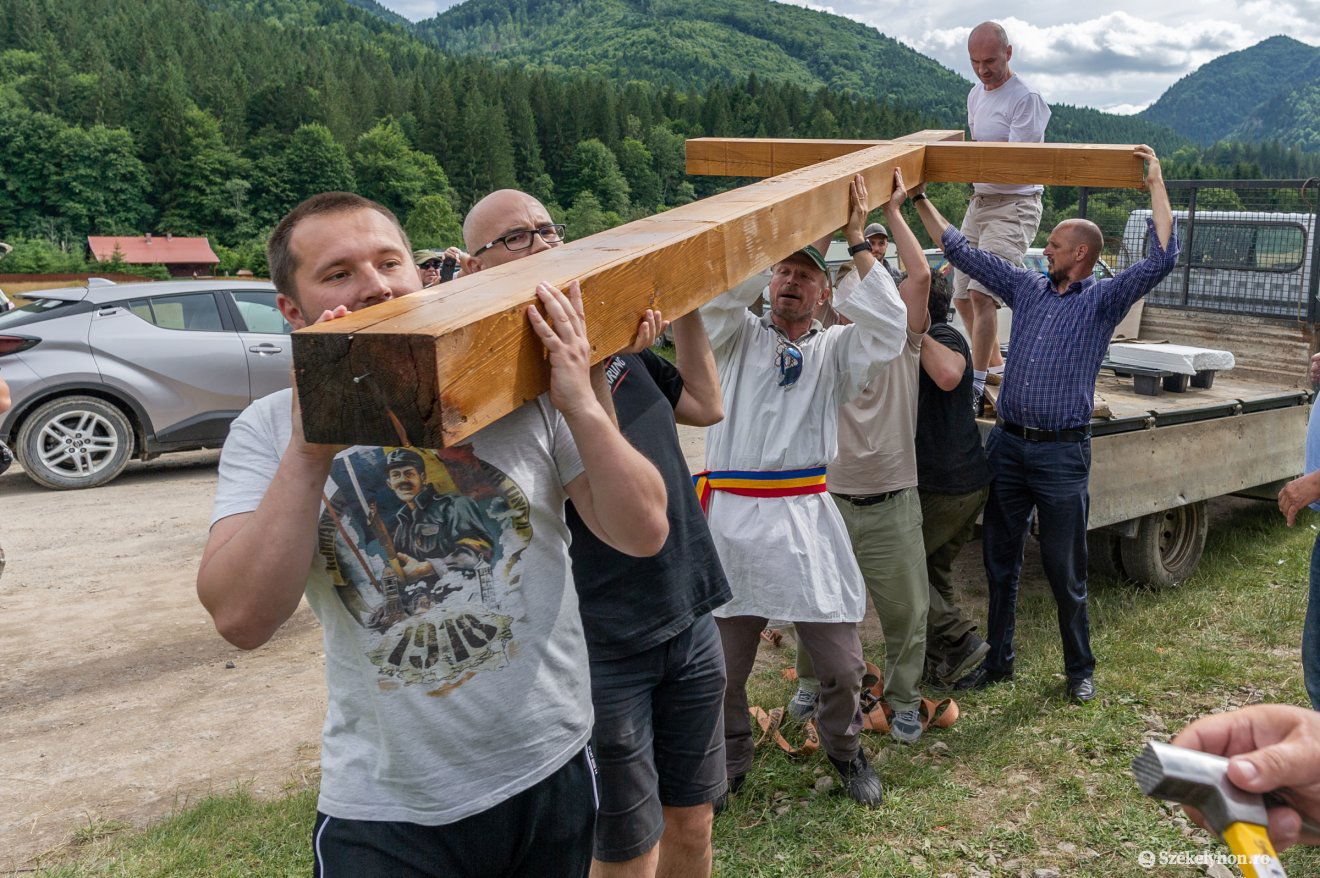 •  Fotó: Pinti Attila