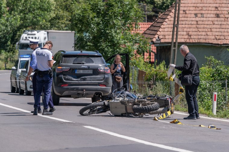 Autóval ütközött egy motoros a csibai eltérő közelében