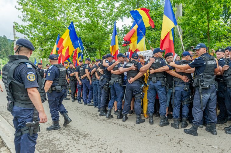 Mindenkinek azt, ami jár!