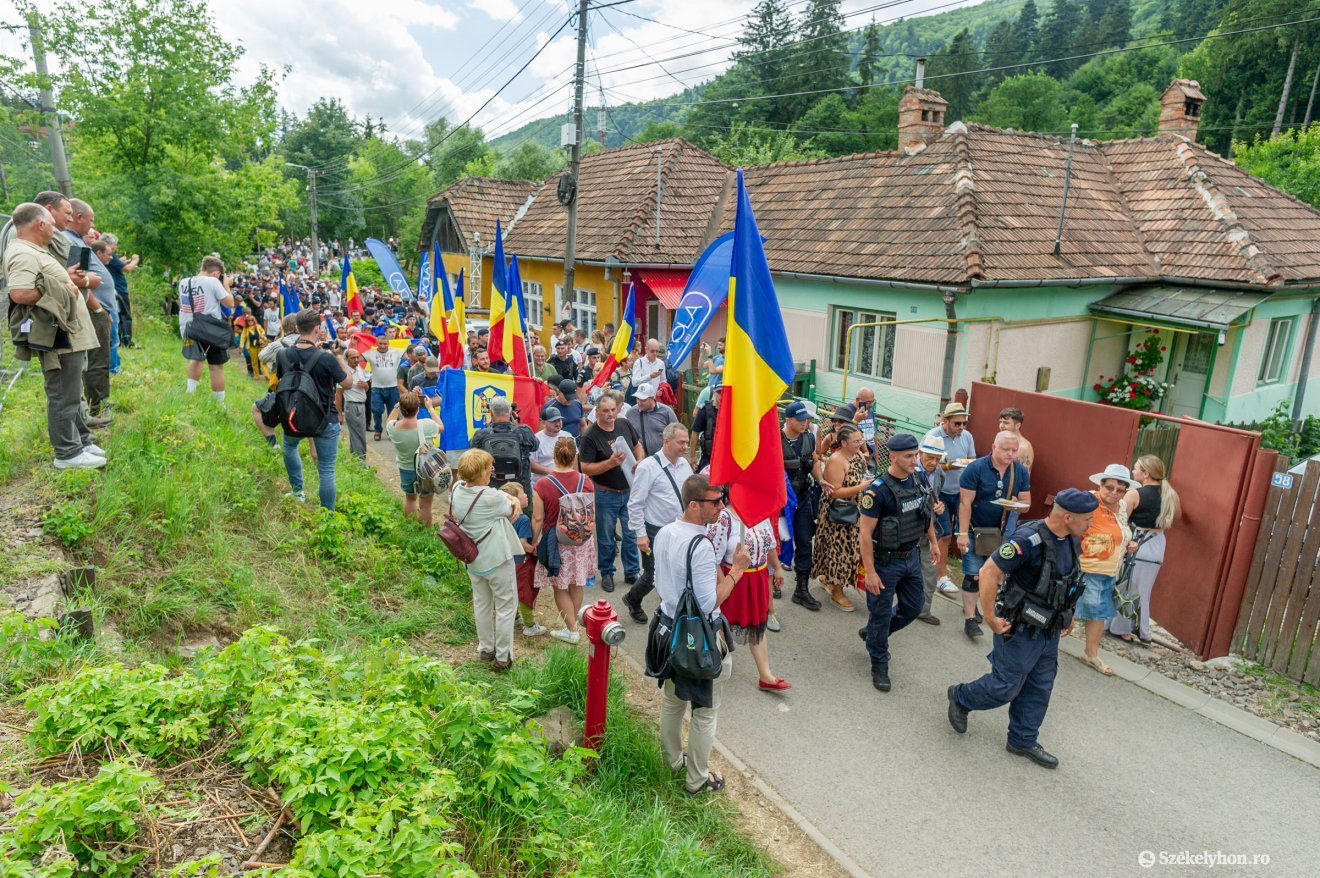 •  Fotó: Pinti Attila