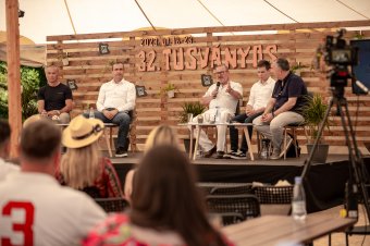 A jövő energiái is terítékre kerültek Tusványoson