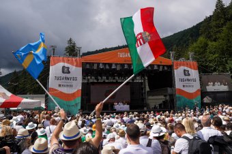 Orbán Viktor Tusványoson: a nemzetegyesítésben állhatatosnak kell maradni