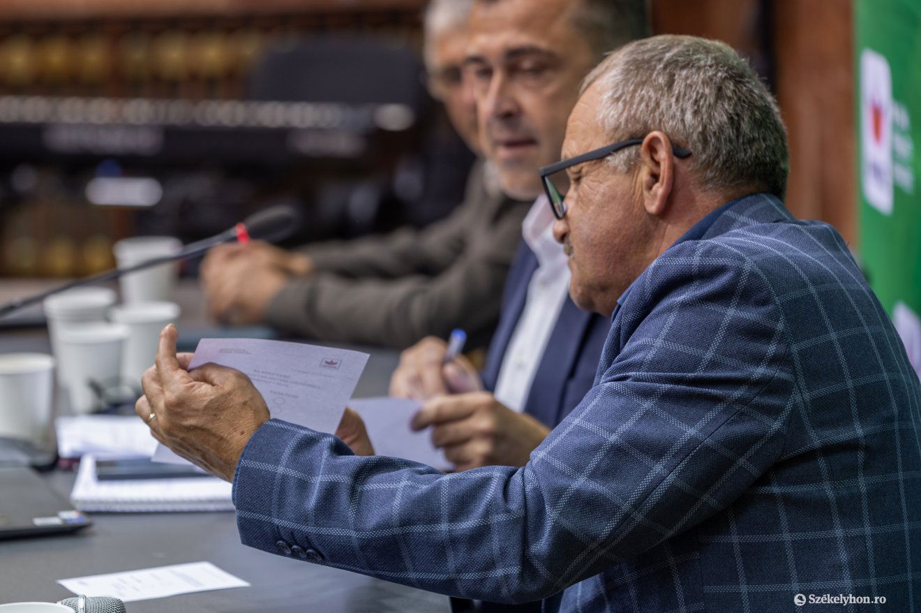•  Fotó: Pinti Attila
