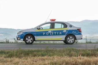 Két autó ütközött Gyergyóalfalu és Borzont között, hárman megsérültek