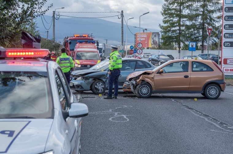 Riasztóan sok a baleset: napi 10 millió lej kártérítést fizettek ki a biztosítók csak a kötelező kötvények alapján 2022-ben