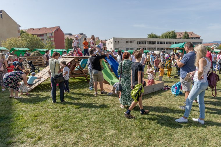 Lehet beírni a naptárba: szeptember utolsó előtti hétvégéjén ismét lesz Falu a városban