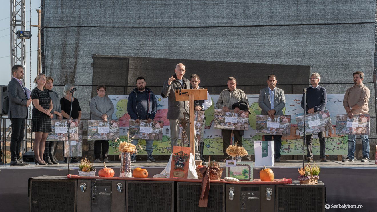 •  Fotó: Pinti Attila