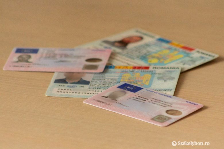 Megváltozik az időpontfoglalás menete a gépjárművezetői engedélyeket kibocsátó és járműbejegyzési hivatalnál