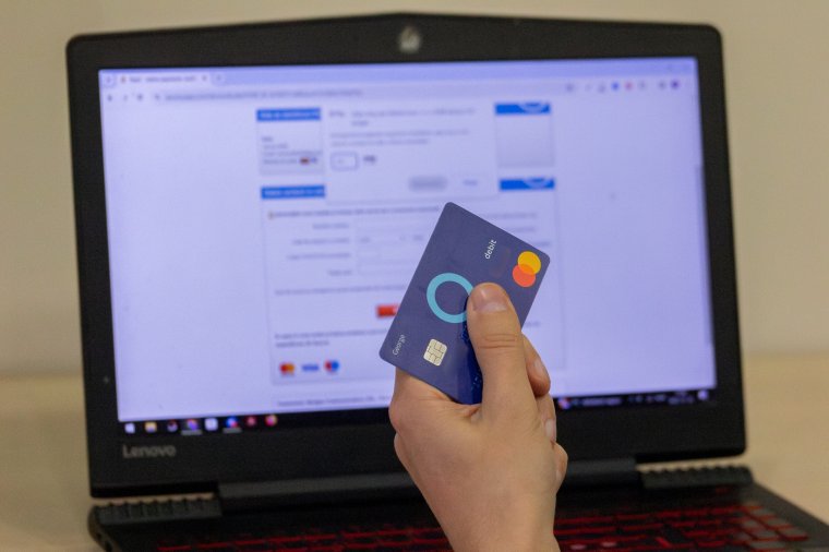Jövedelmező befektetés internetes, telefonos ajánlat alapján – biztos, hogy jó ötlet?