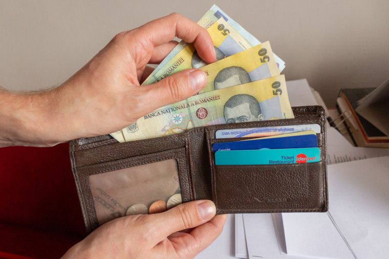 58 lejjel nőtt júniusban a nettó átlagbér