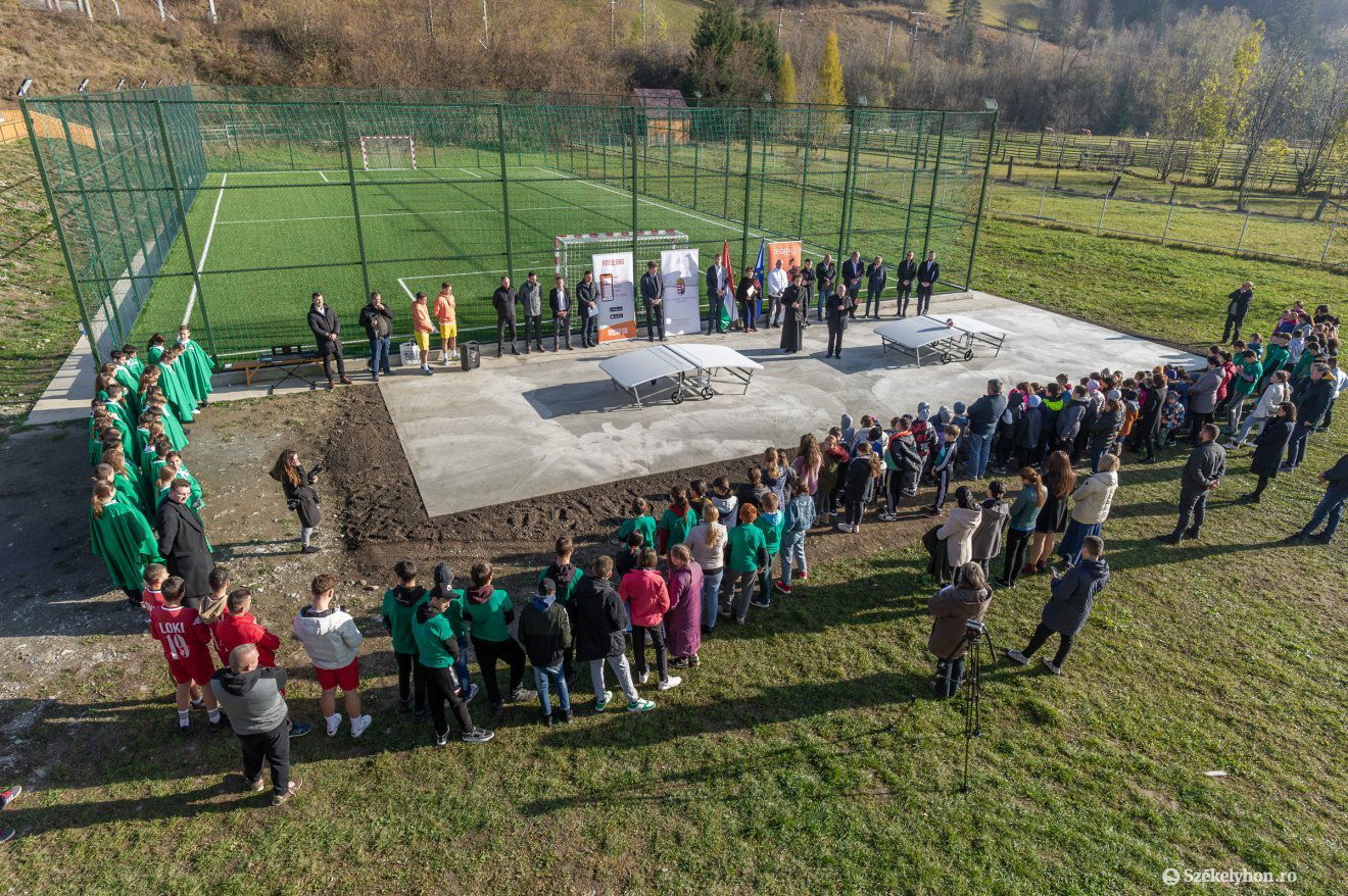 •  Fotó: Pinti Attila