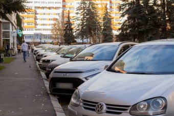 Továbbra is érvényben marad a kötelező gépjármű-felelősségbiztosítás díjának korlátozása