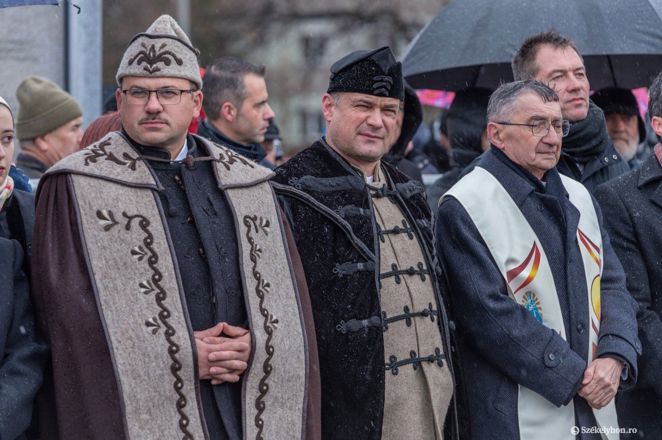 •  Fotó: Pinti Attila