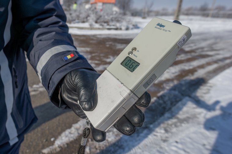 Több mint hétszáz sofőrnek ugrott szombaton a jogosítványa