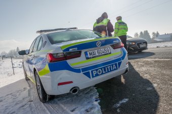 Négy közúti forgalmi kihágásért vettek őrizetbe egy sofőrt