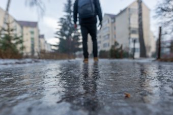 Mindent jég borított csütörtök reggel Csíkszeredában