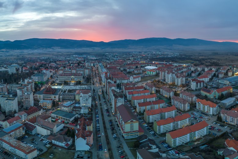 Figyelem, Csíkszereda: drónról is fogják nézni, mi épült a telken