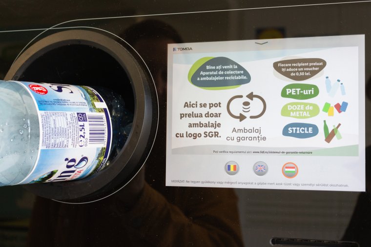 Mi történik, ha a visszaváltó-automata nem fogadja el az italcsomagolást? Kérdezték a minisztert, aki adott is egy tippet