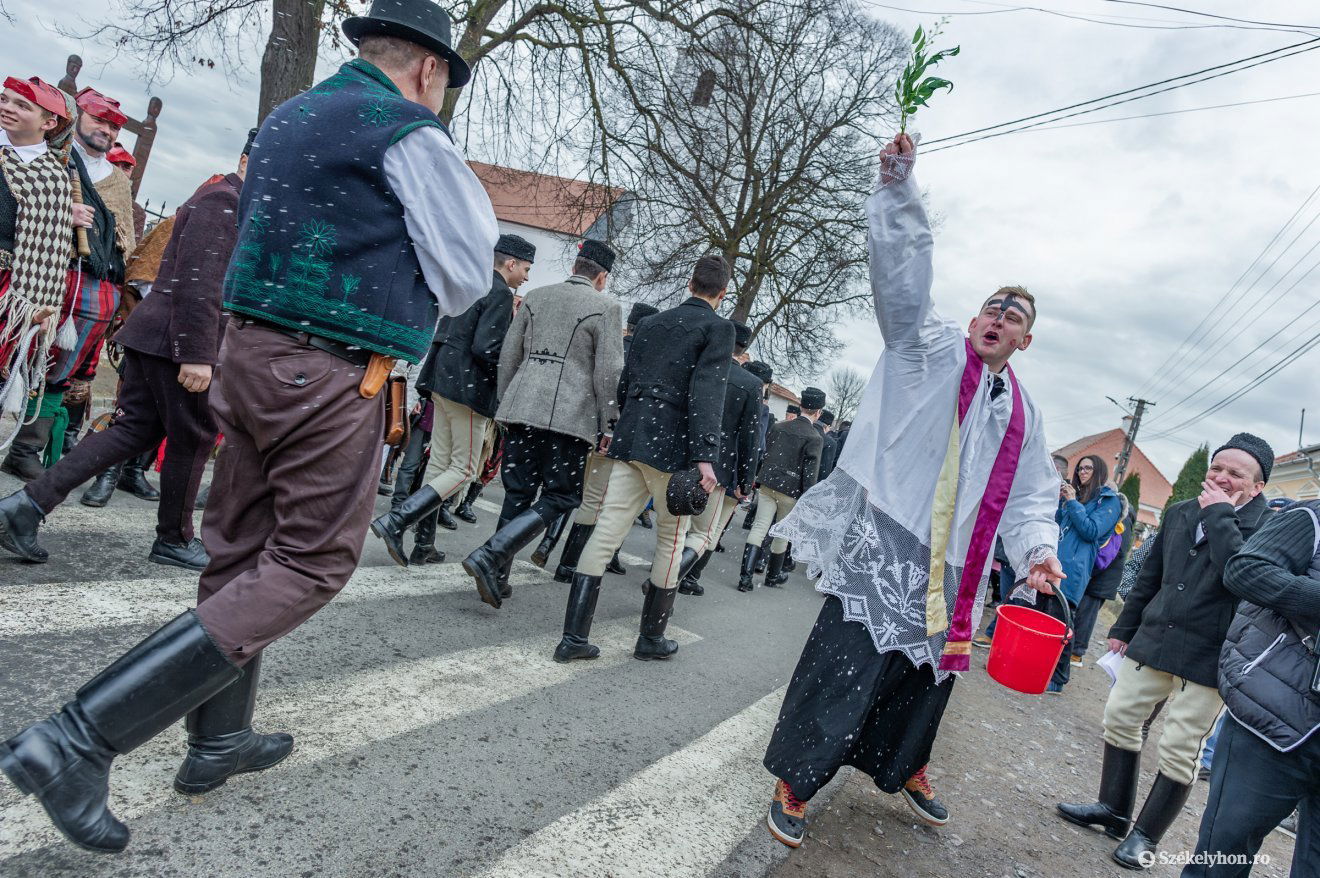•  Fotó: Pinti Attila