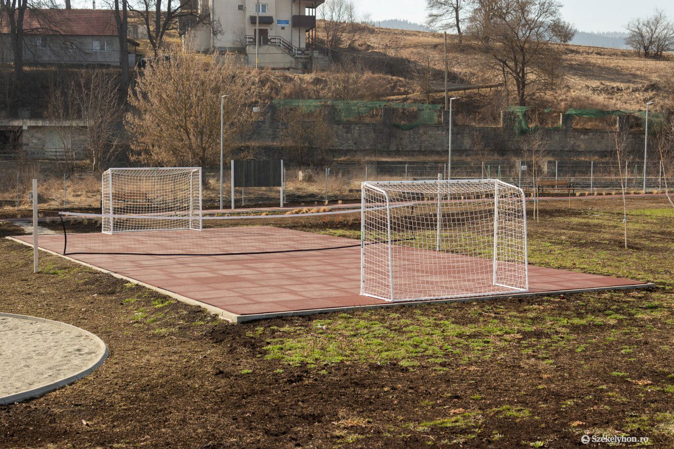 •  Fotó: Borbély Fanni