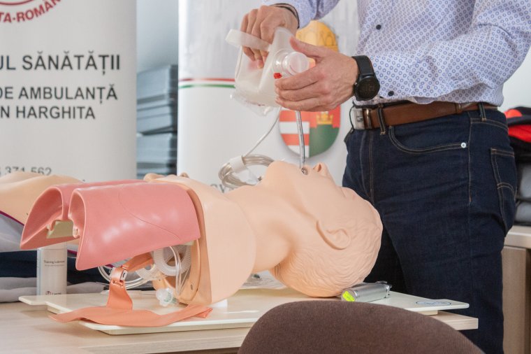 Újabb életmentő eszközzel gazdagodtak a Hargita megyei mentősök